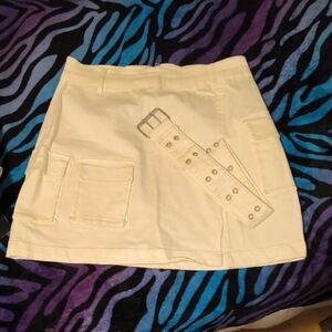 Juicy Couture | White Mini Skirt with Belt